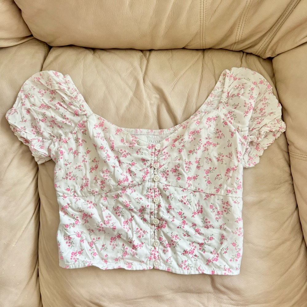 Hollister Floral Puff Sleeve Top